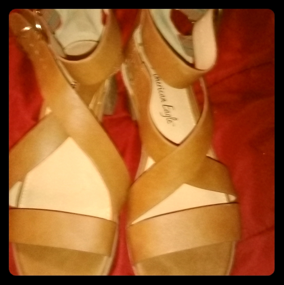 heel sandals